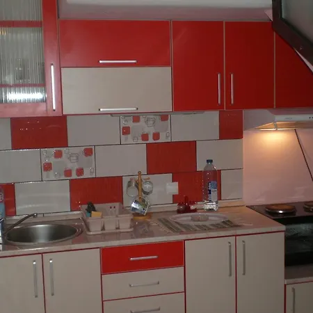 Jeremic דירה בלה צרקבה